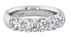 Hearts On Fire Signature 5-Stone Band