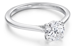 Hearts On Fire Platinum Diamond Solitaire Engagement Ring
