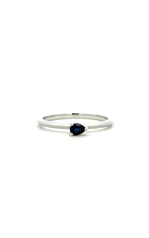 Sapphire Fashion Ring