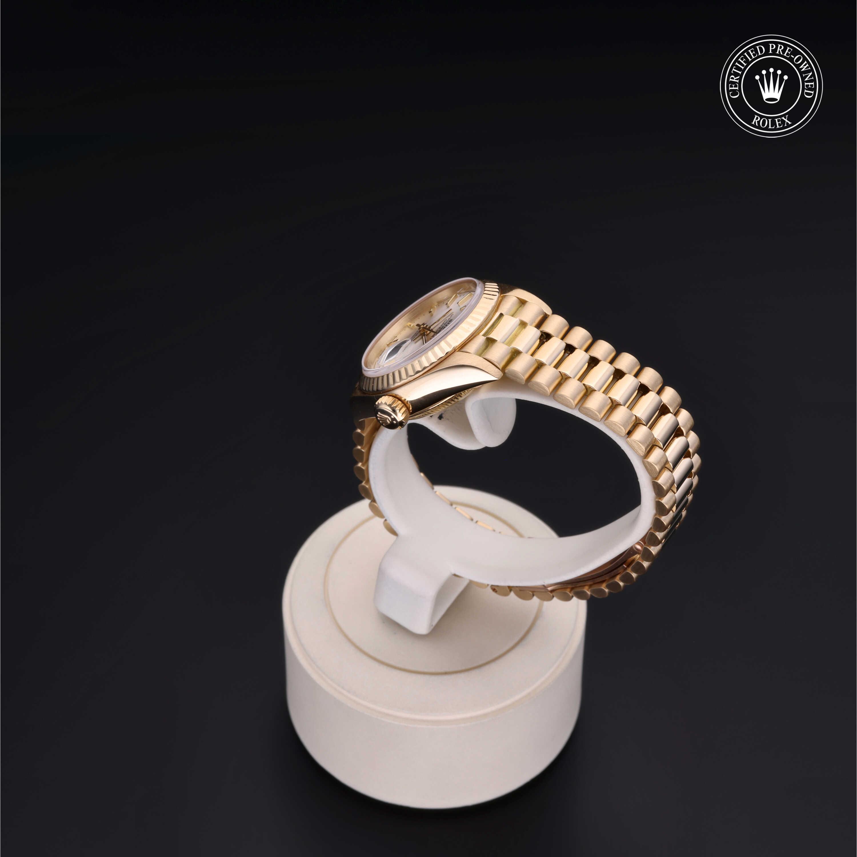 Rolex Lady-Datejust in Gold 18 Carat Yellow  at Heller Jewelers