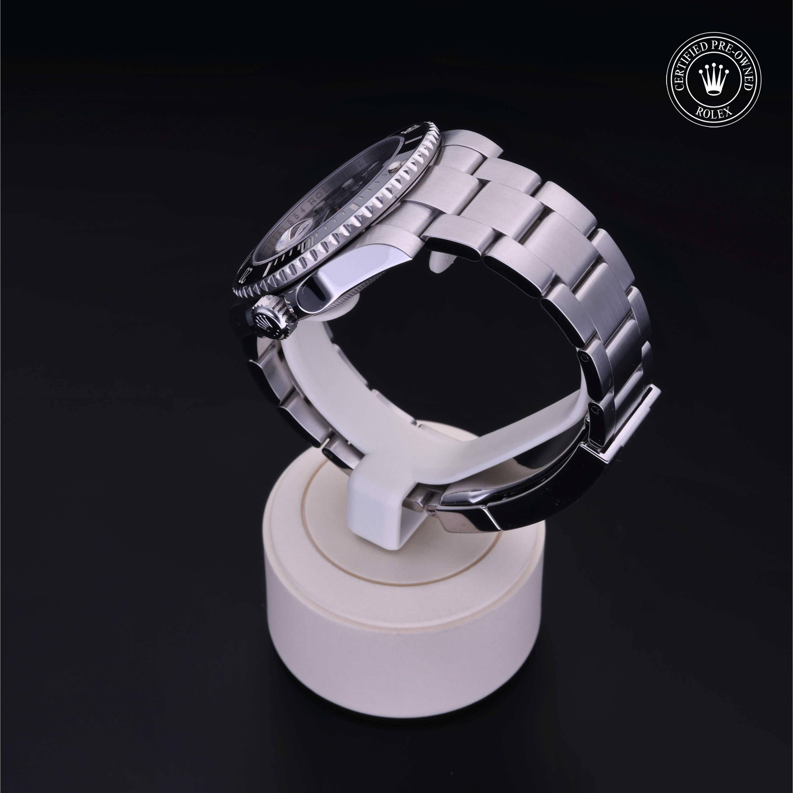 Rolex Submariner , M116610LN-0001 alternate view 4
