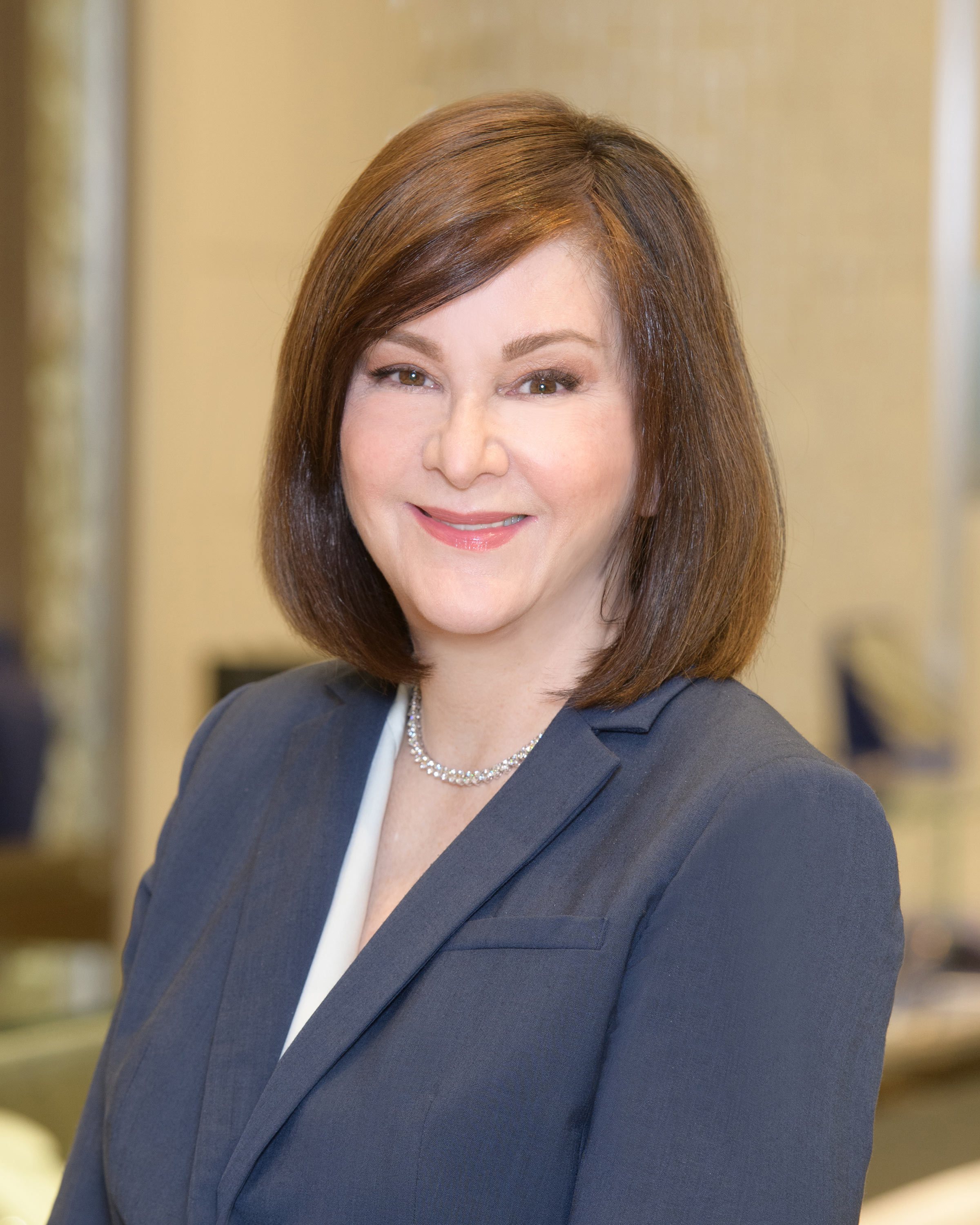 ELIZABETH CARR